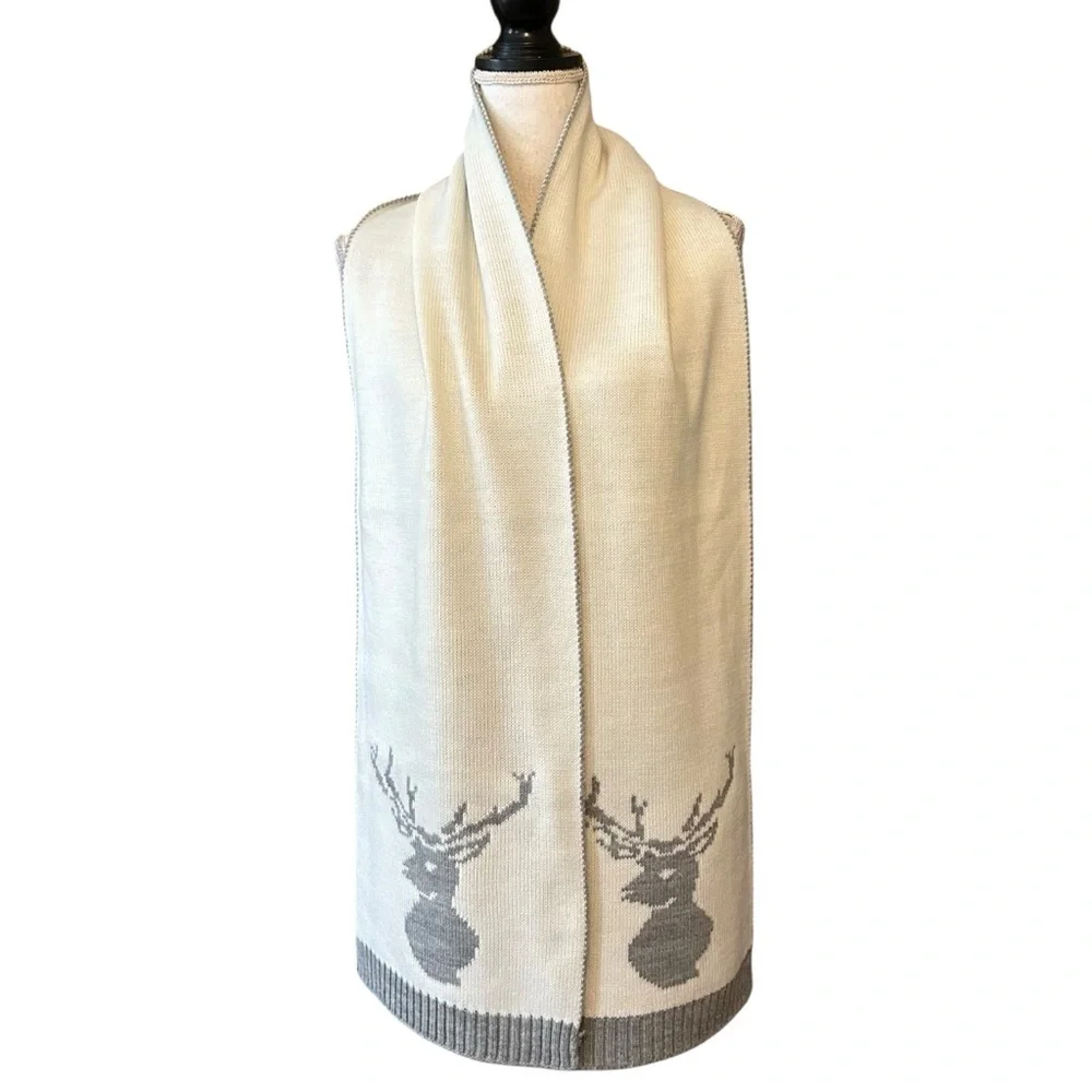 Charter Club Embellished Reversible‎ Scarf in Grey & White Women’s One Size